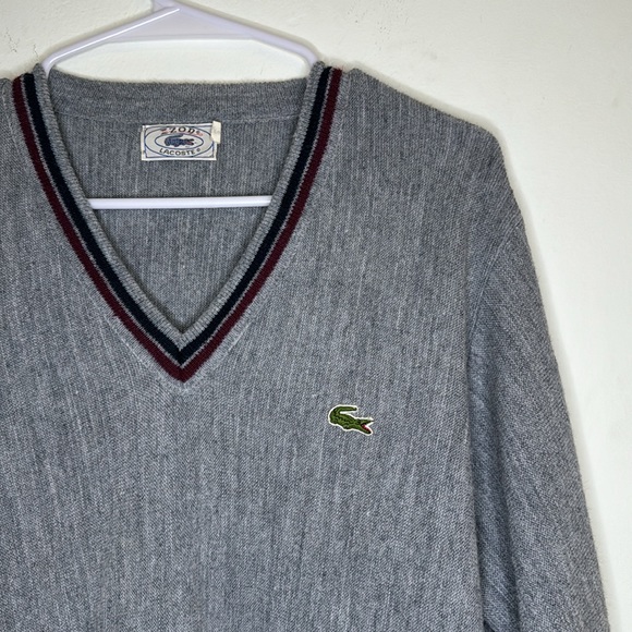 IZOD LACOSTE - vintage 1970s sweater - Picture 2 of 9